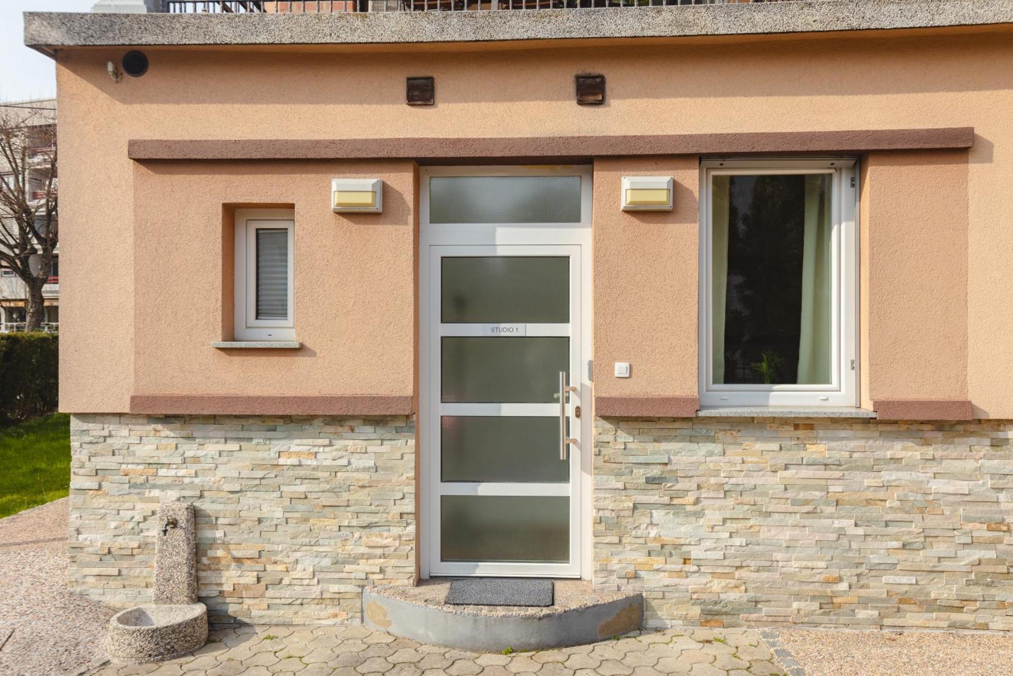 Klara Apartment *